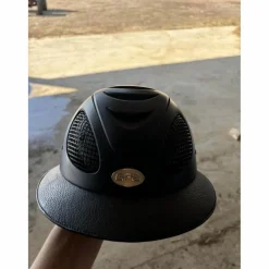 Bombe visière cuir*GPA Sale