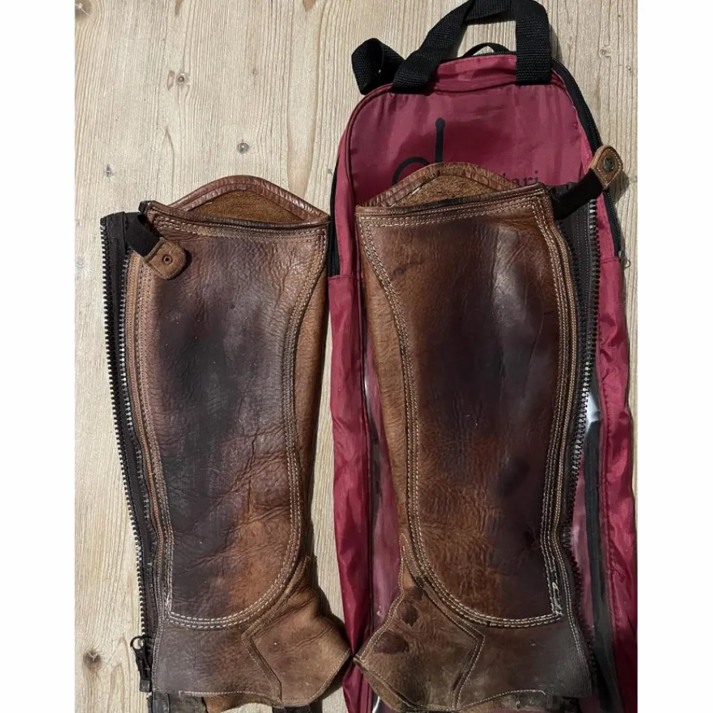 Boots + chaps secchiari*- Marque inconnue - Discount