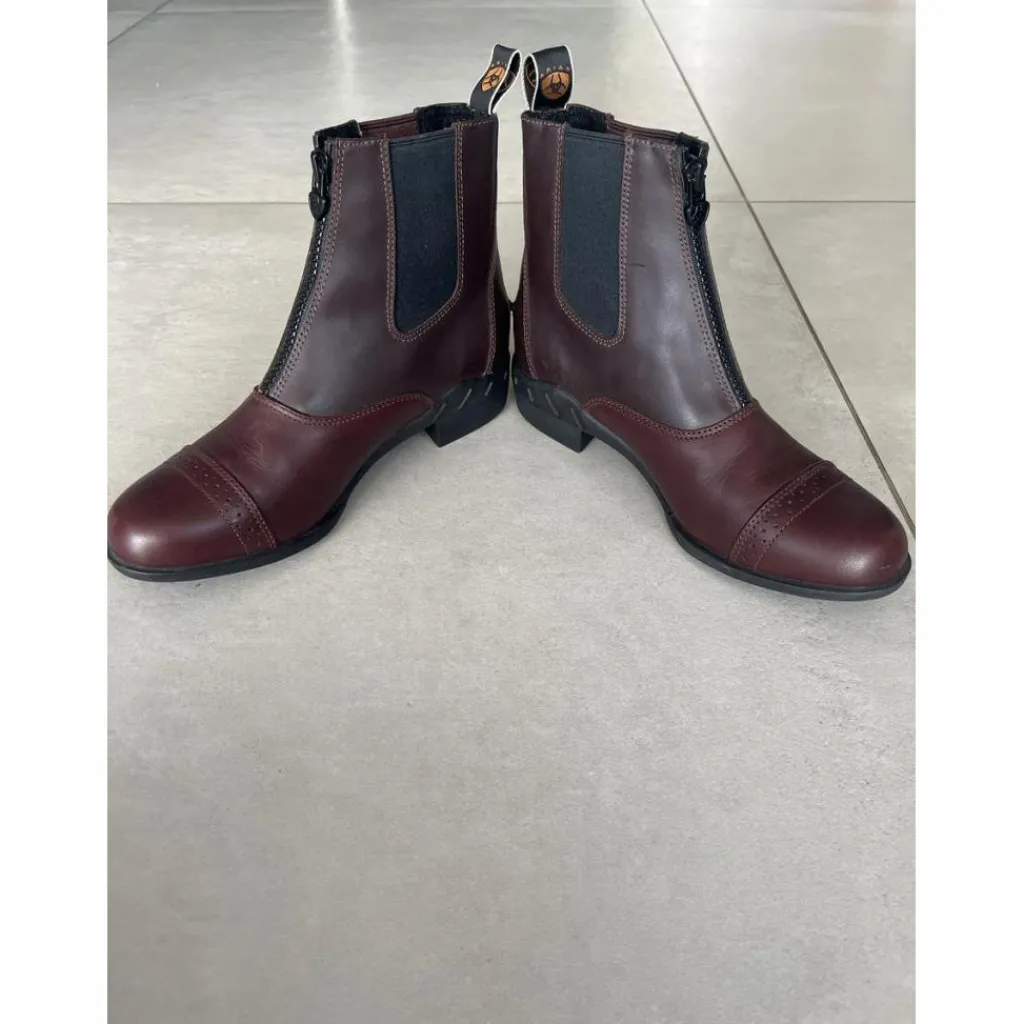 Ariat Boots>Boots cuir