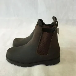 Performance Boots><noscript><img width=