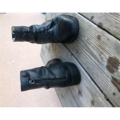 Rectiligne Boots><noscript><img width=