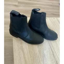Boots (cheval shop)*San Cierro Clearance