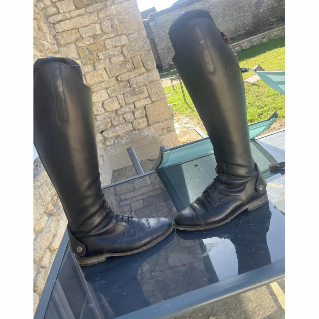 Ferro di cavallo Bottes>Bottes en cuir noir