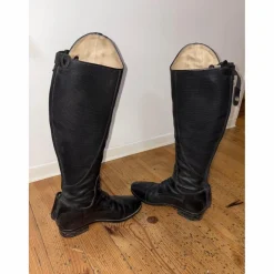 Tattini Bottes><noscript><img width=