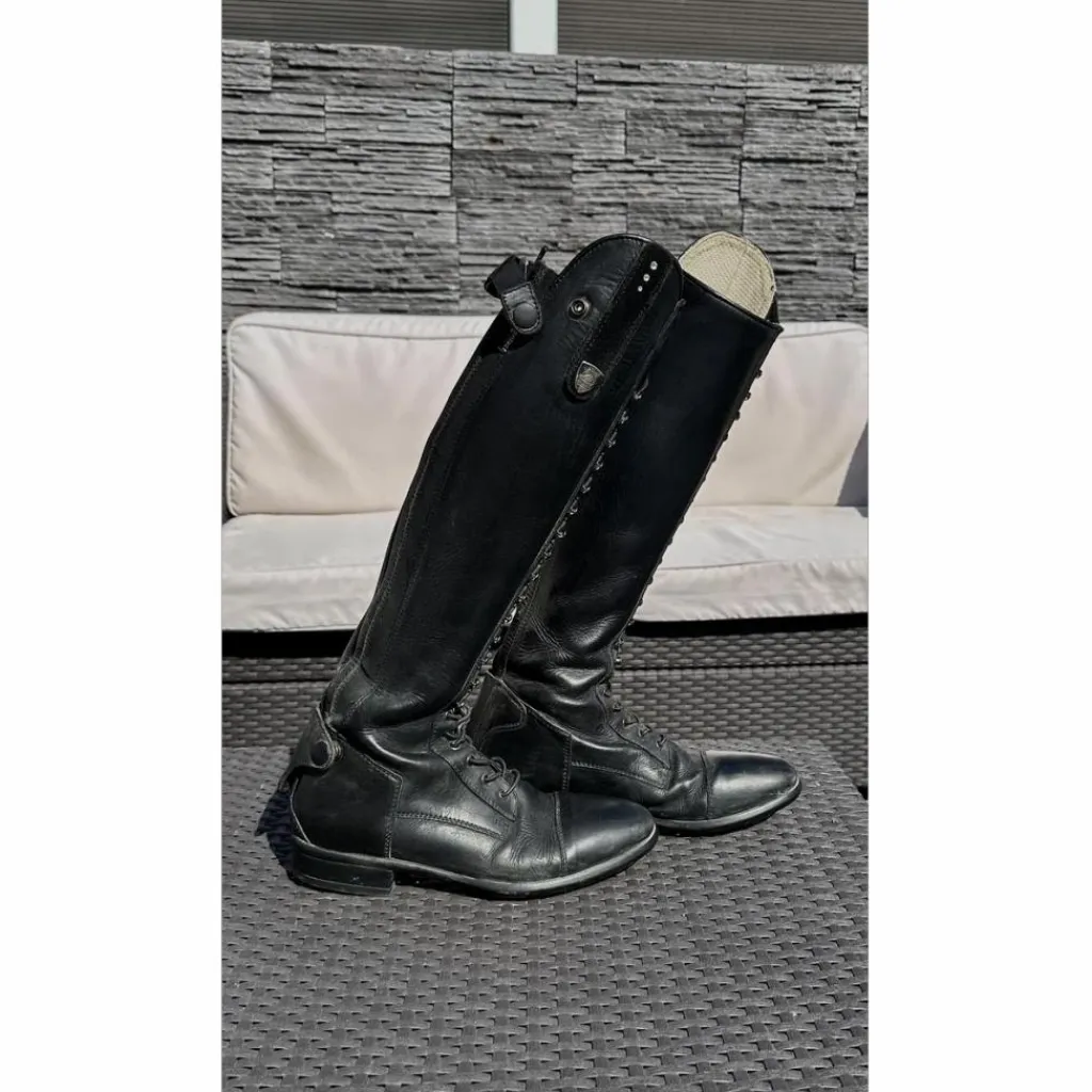 Bottes Akita*Tattini Online