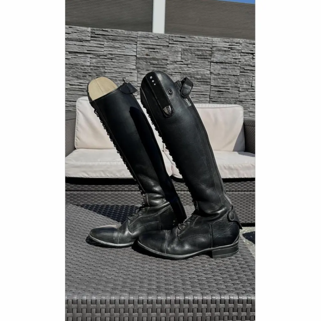 Bottes Akita*Tattini Online
