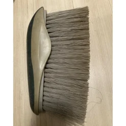Brosses><noscript><img width=