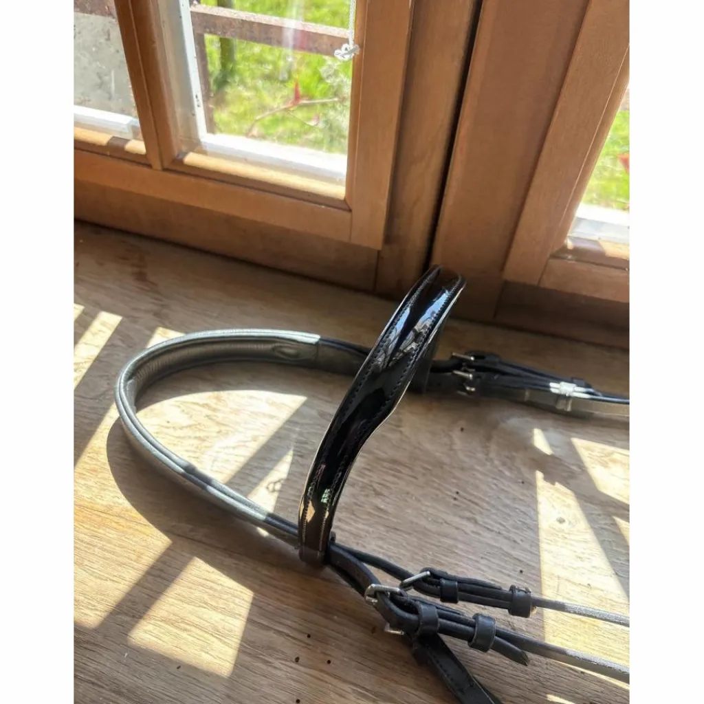Norton Bridons - Filets>Bridon Dressage Noir taille COB