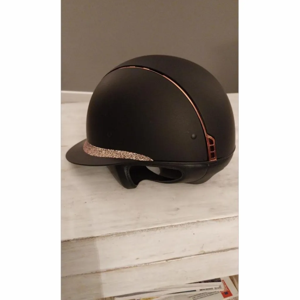 Casque d'équitation Miss Shield Shadowmatt Paint noir Crystal Fabric rose gold blason rose gold*Samshield Online