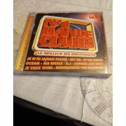 CD audio n°1 Dance Clubes Vol .9*- Marque inconnue - Discount