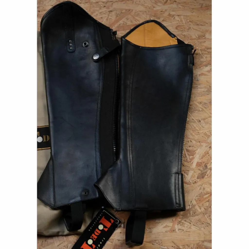 T de T Chaps>Chaps TdeT noires taille M