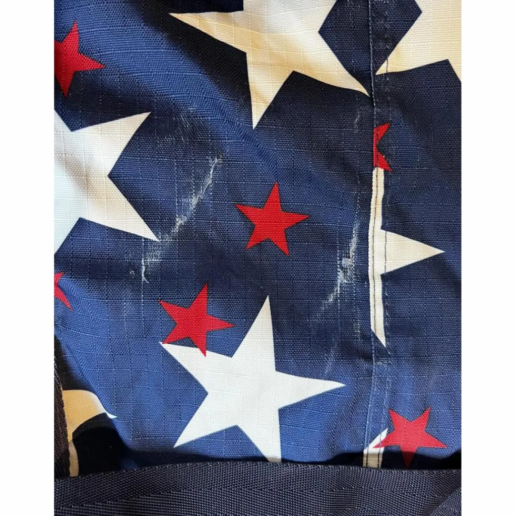 Performance Couvertures>Couverture imperméable 300 gr au motif Etoile