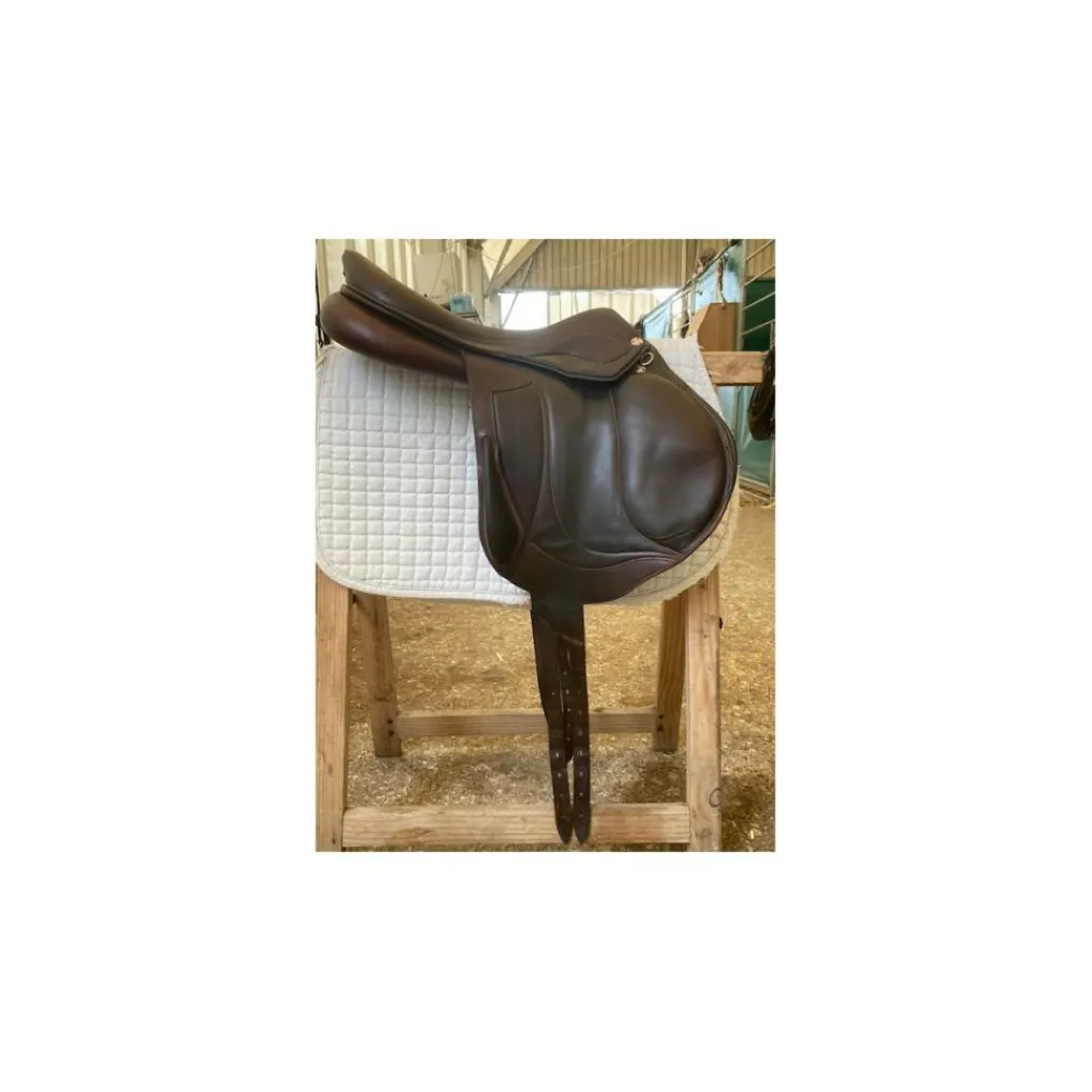 Devoucoux Selles De Cross>CHIBERTA LAB 3D3 17.5 2A avec 2 Sangles bavettes