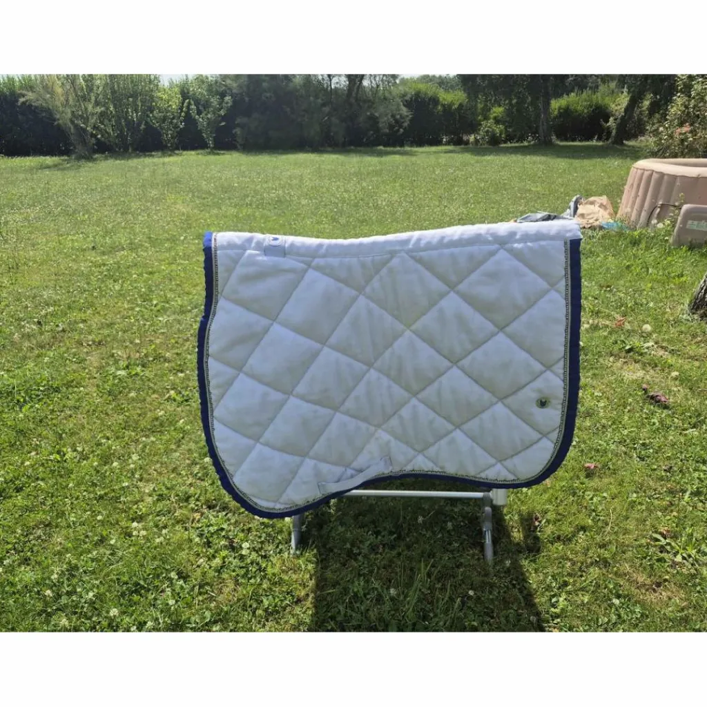 Ensemble blanc et bleu Roy Equ’idées*Equidees Discount