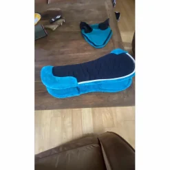 Ensemble bonnet tapis amortisseur*Fouganza Clearance