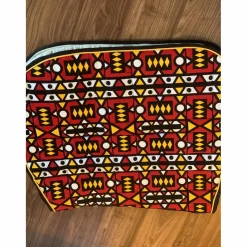 Ensemble composé d’un tapis, d’un bonnet et d’un sac de pansage*- Marque inconnue - Online