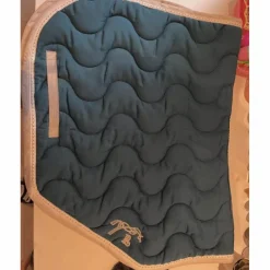 Penelope Leprevost Ensemble Tapis + Bonnet><noscript><img width=