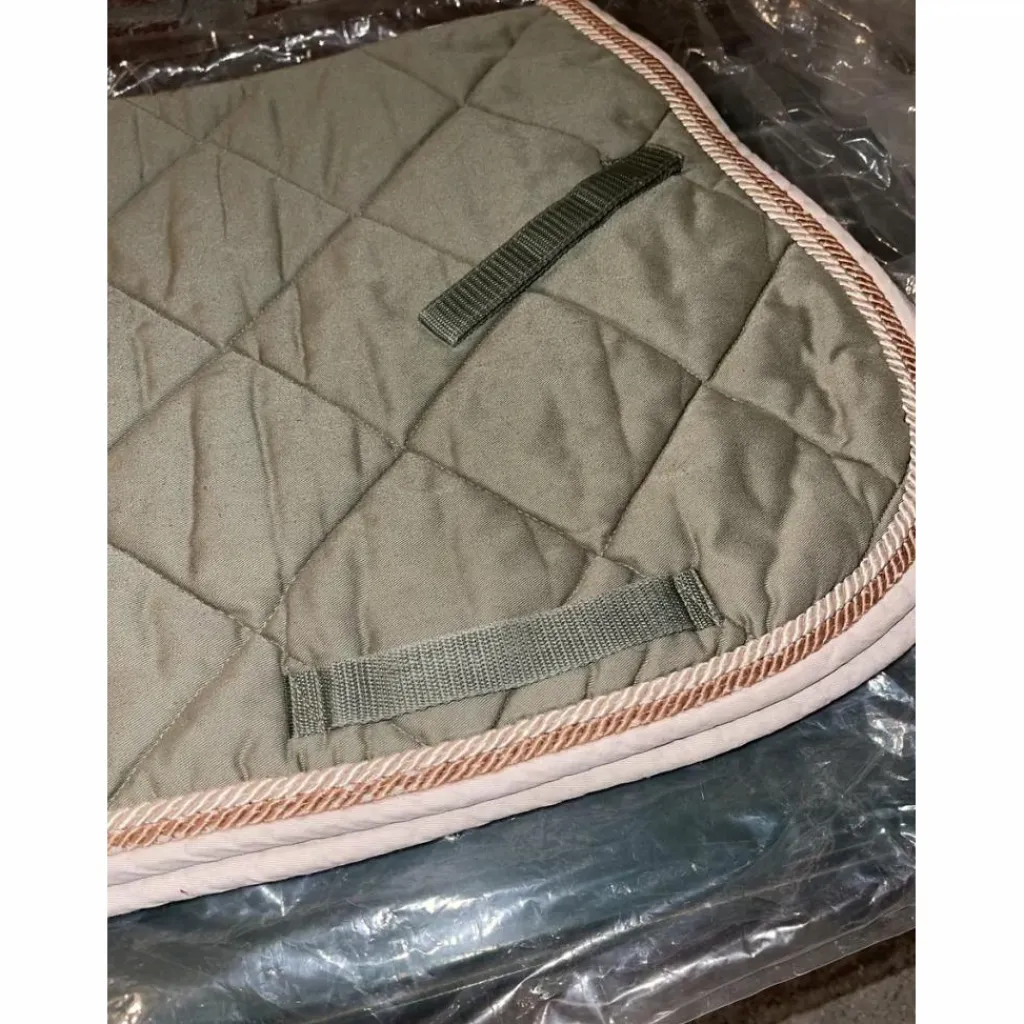 Ensemble poney tapis brodé "Elise" et bonnet vert amande*HFI Sale