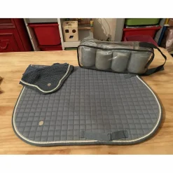 Kramer Ensemble Tapis + Bonnet>Ensemble Tapis, Bonnet, Bande, bleu ciel