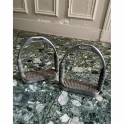 Etriers flexibles gris*- Marque inconnue - Outlet