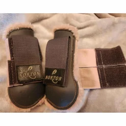 Guêtres , gris et rose pâle*Norton Discount