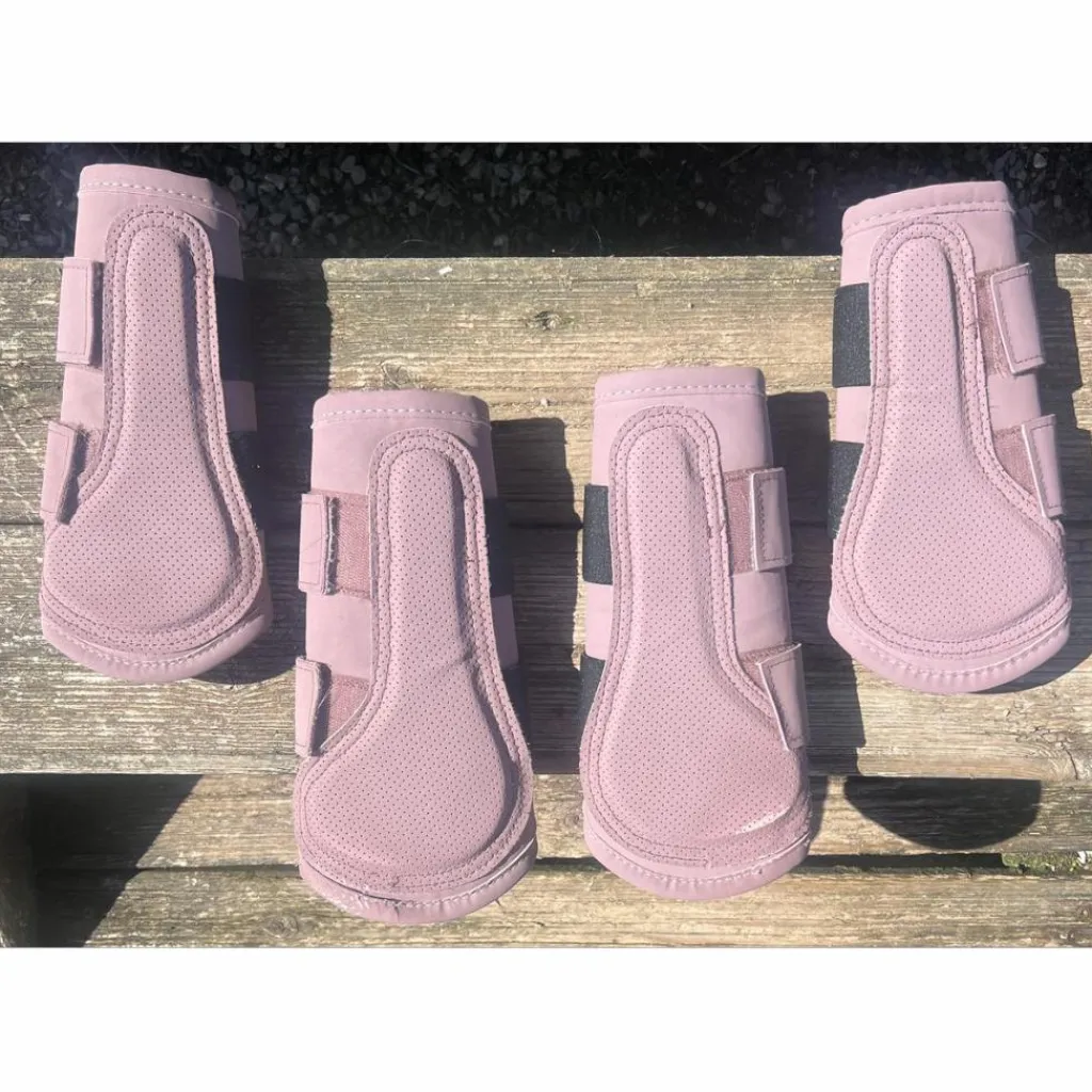 QHP Travail>Lot de guêtres dressage fermées taille cheval M et L