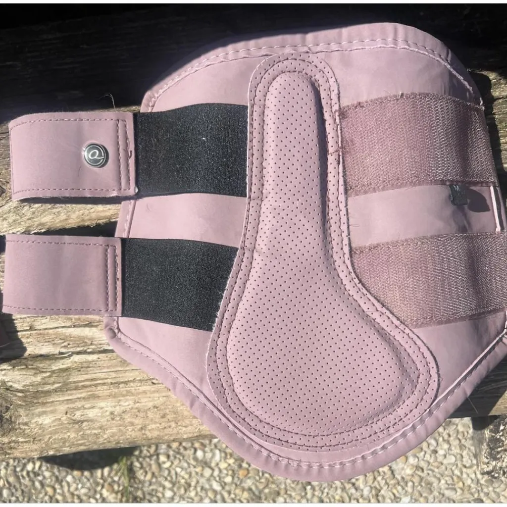 QHP Travail>Lot de guêtres dressage fermées taille cheval M et L