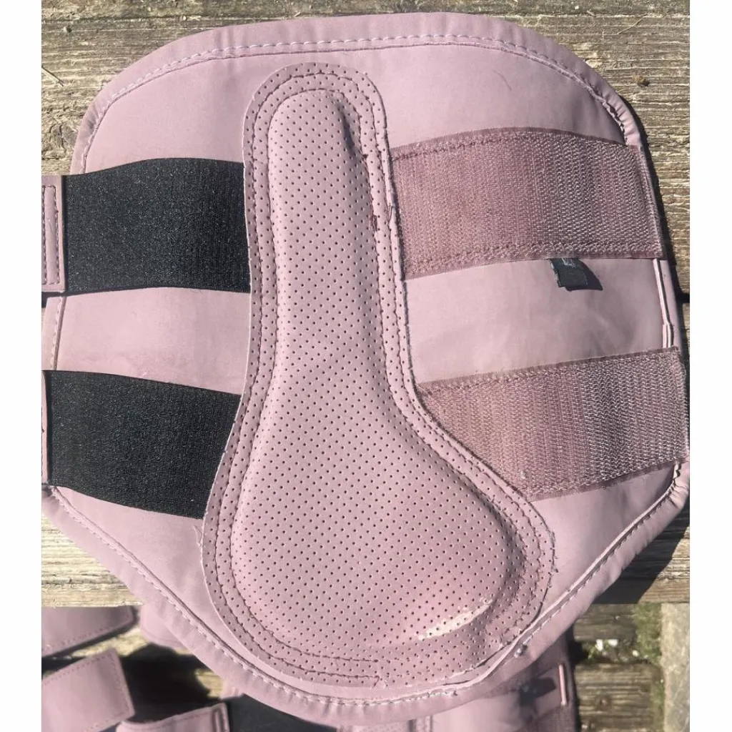 QHP Travail>Lot de guêtres dressage fermées taille cheval M et L