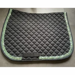 Lot tapis, bonnet, bandes vert d'eau/noir* Discount