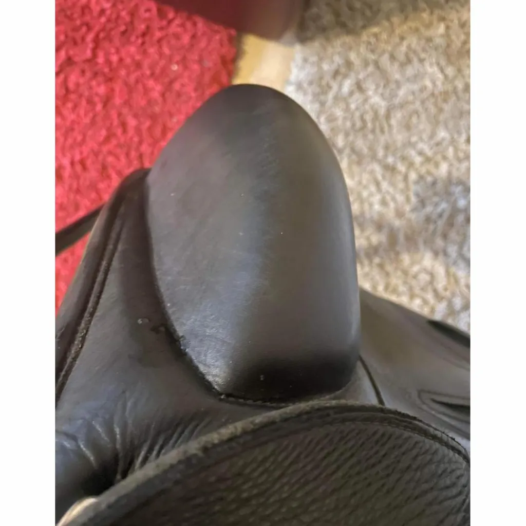 Omni taille 17/17,5 selle de dressage*Custom Saddlery Discount