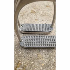 - Marque inconnue - Etriers>Paire d'étrier en aluminium