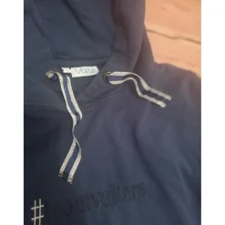 Pull neuf taille L (équivaut M)*Volte Hot