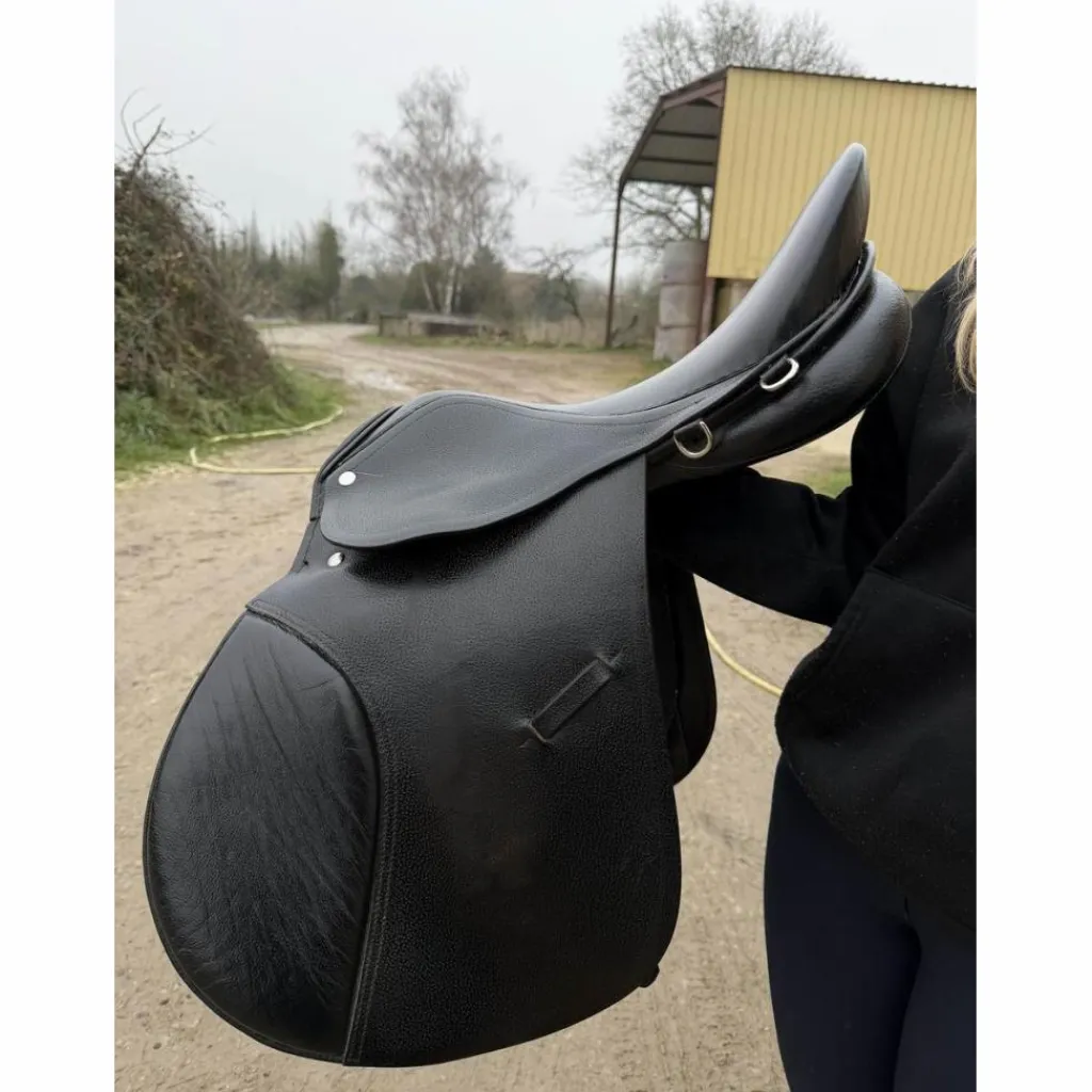 - Marque inconnue - Selles Mixtes>Selle 17.5’