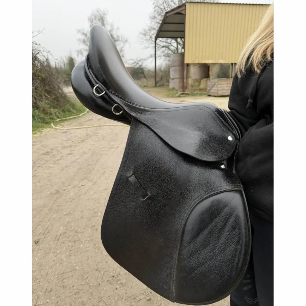 - Marque inconnue - Selles Mixtes>Selle 17.5’