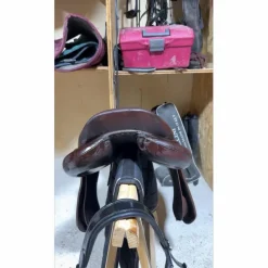 Antares Selles D'Obstacle><noscript><img width=