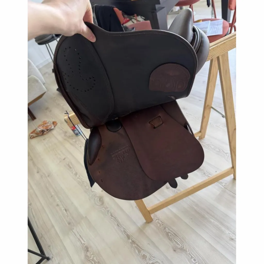 Delgrange Selles D'Obstacle>Selle Athena Bruno 17,5 obstacle