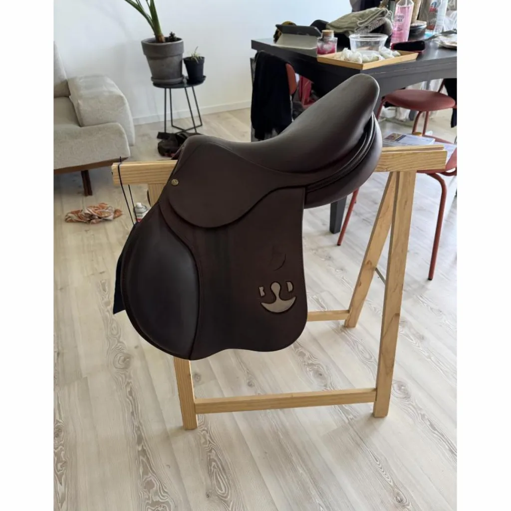 Delgrange Selles D'Obstacle>Selle Athena Bruno 17,5 obstacle