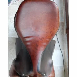 Selle mixte 17,5 pouces*Butet New