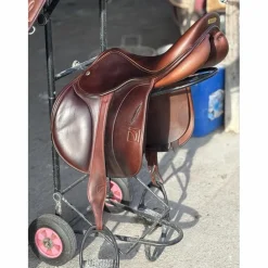 Selle 18"*Childeric Outlet