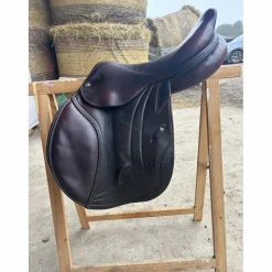 CWD Selles D'Obstacle>Selle
