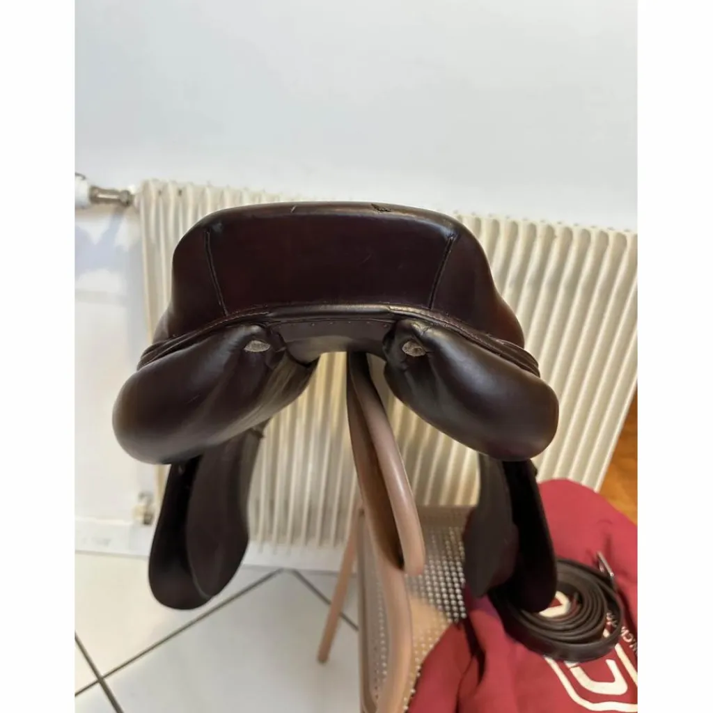 CWD Selles D'Obstacle>Selle