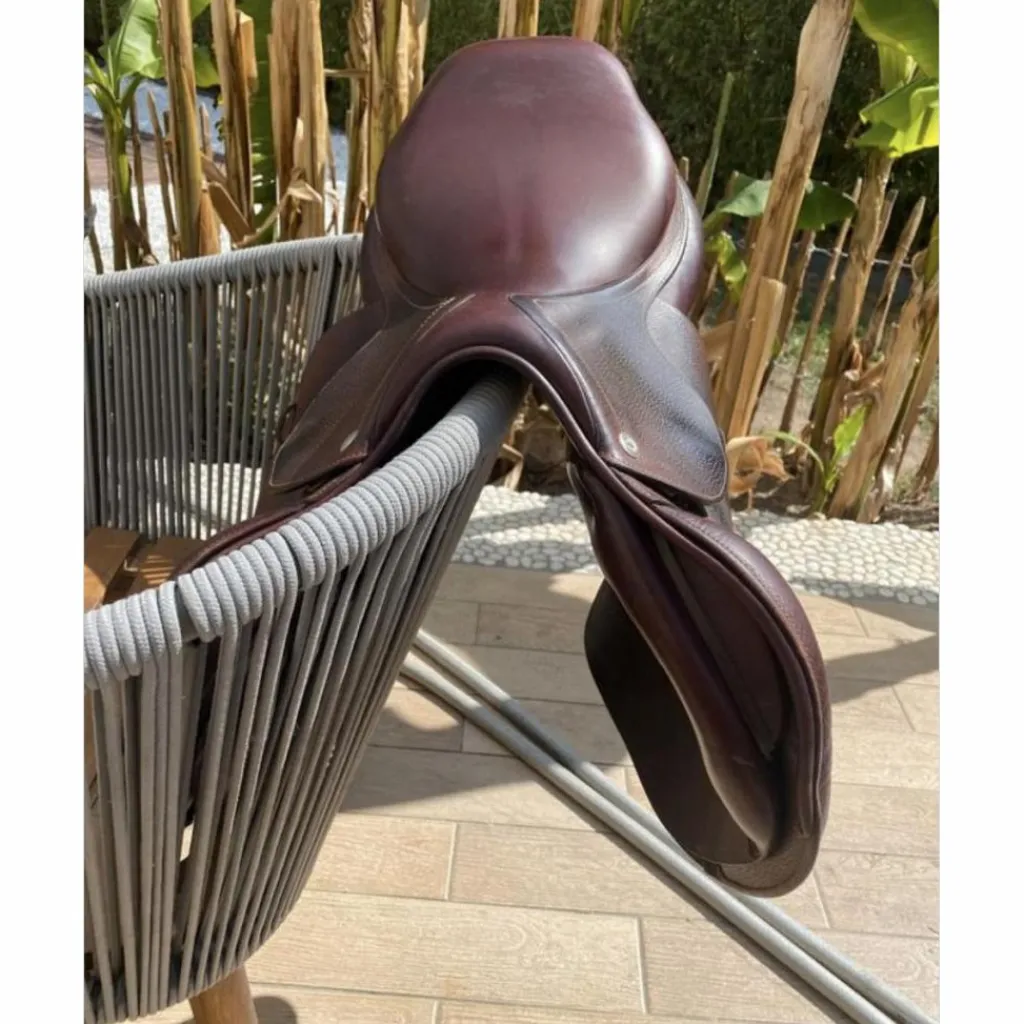 CWD Selles D'Obstacle>Selle