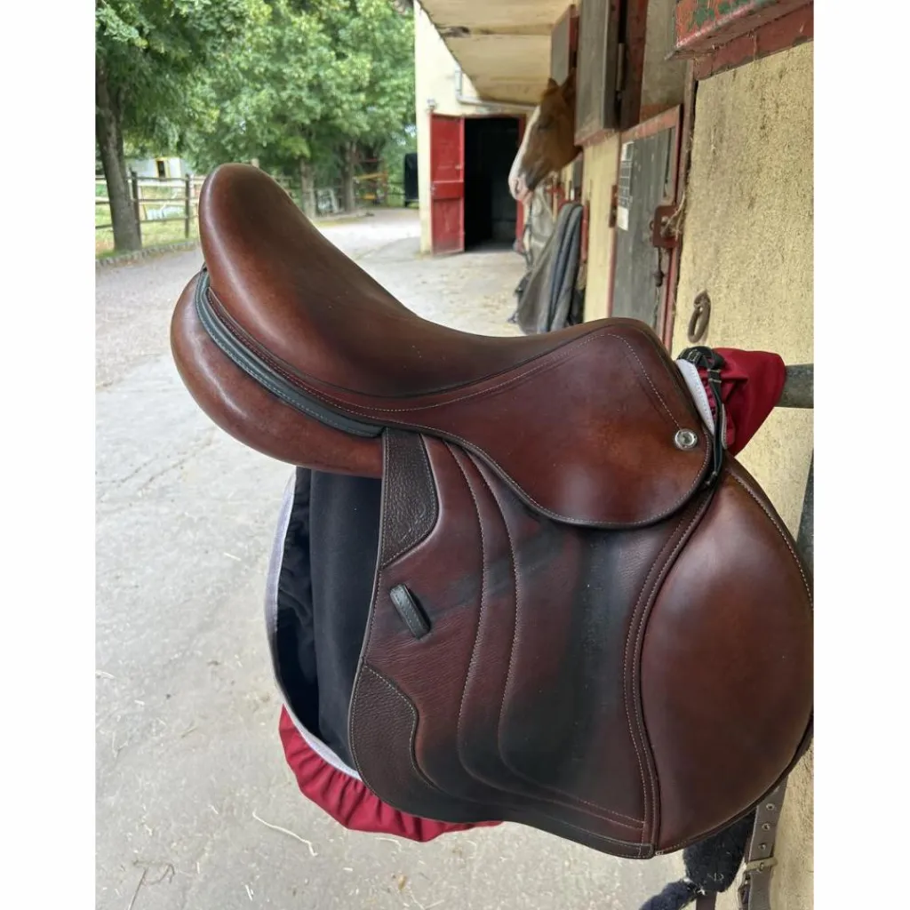 CWD Selles D'Obstacle>Selle