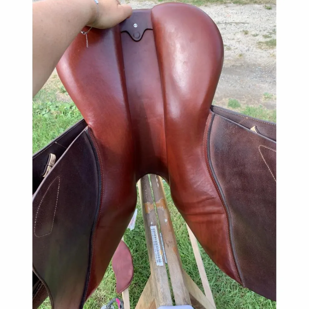 CWD Selles D'Obstacle>Selle