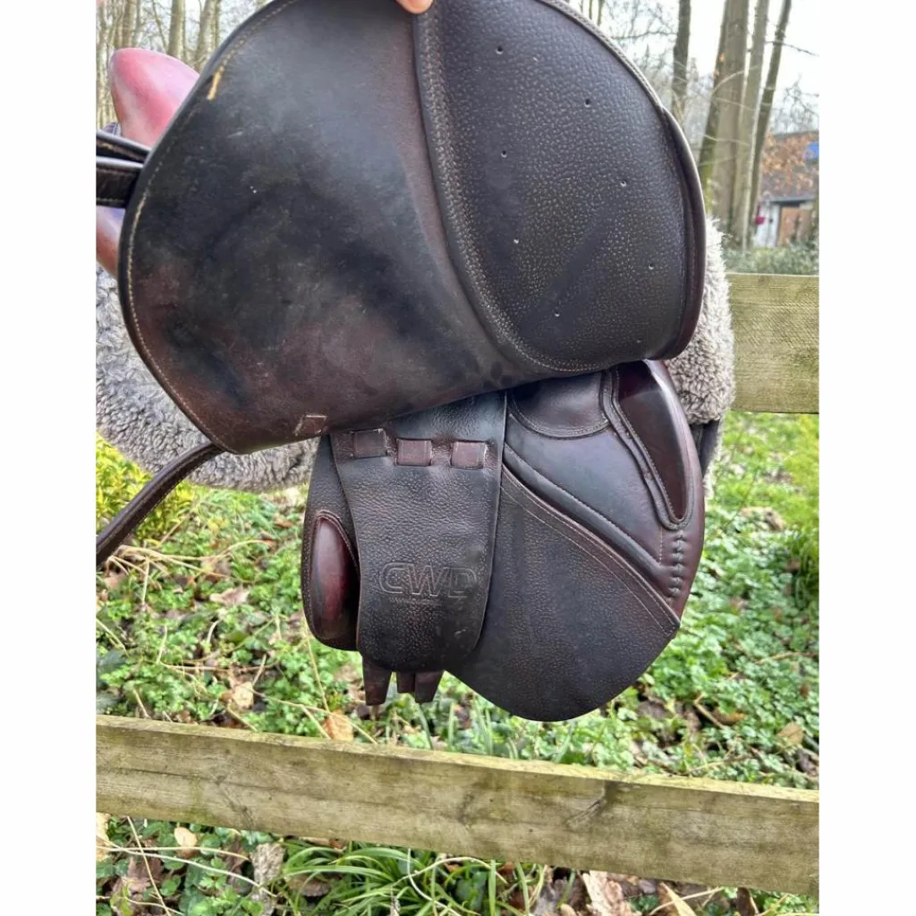 CWD Selles D'Obstacle>selle 17 pouces