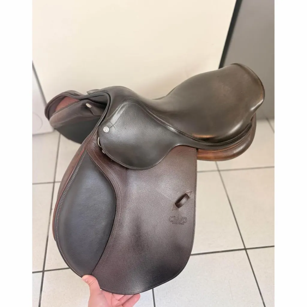 CWD Selles Mixtes>selle 17 pouces