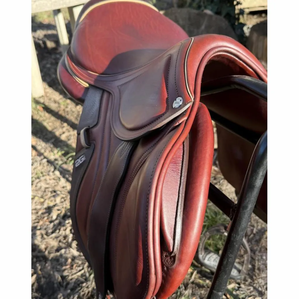 CWD Selles D'Obstacle>Selle mademoiselle 17 pouces