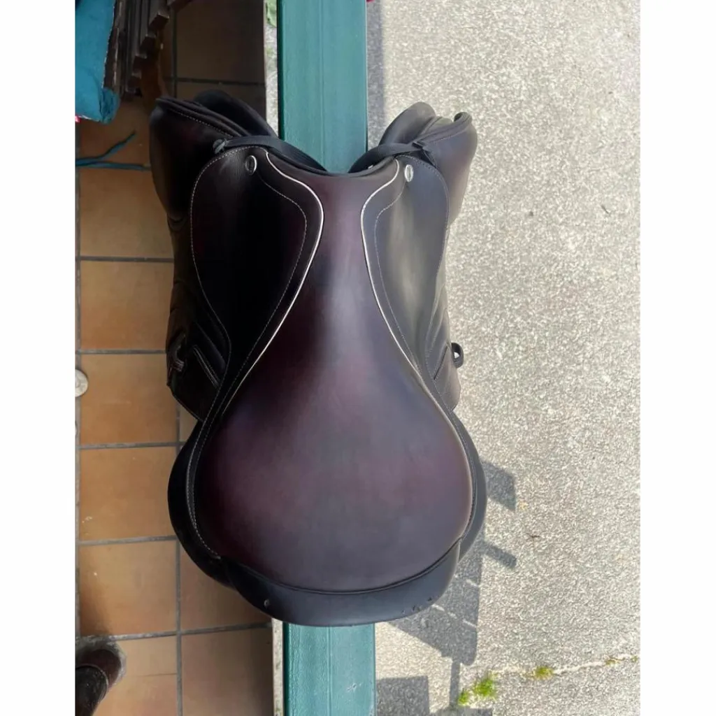 CWD Selles D'Obstacle>Selle Mademoiselle Se 32 . Année 2023