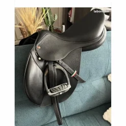 Selle de CSO sûpreme comme neuve*- Marque inconnue - Discount
