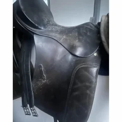 - Marque inconnue - Selles De Dressage>selle de dressage